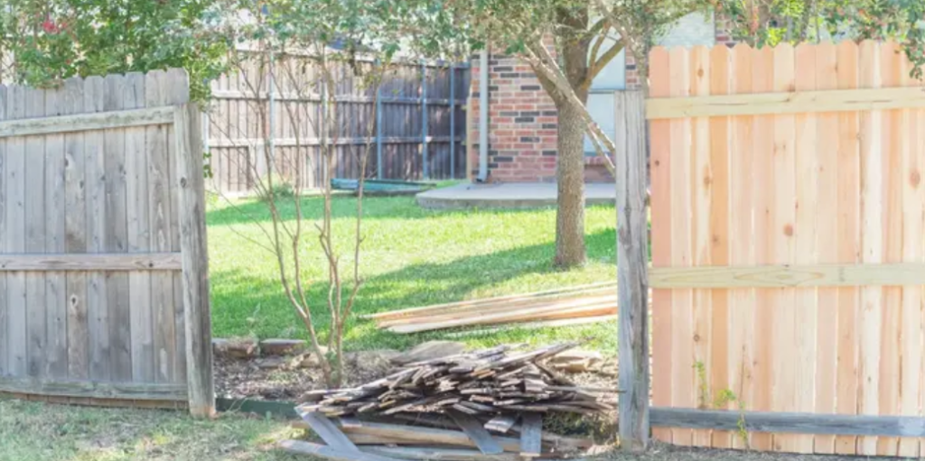 wooden fence 